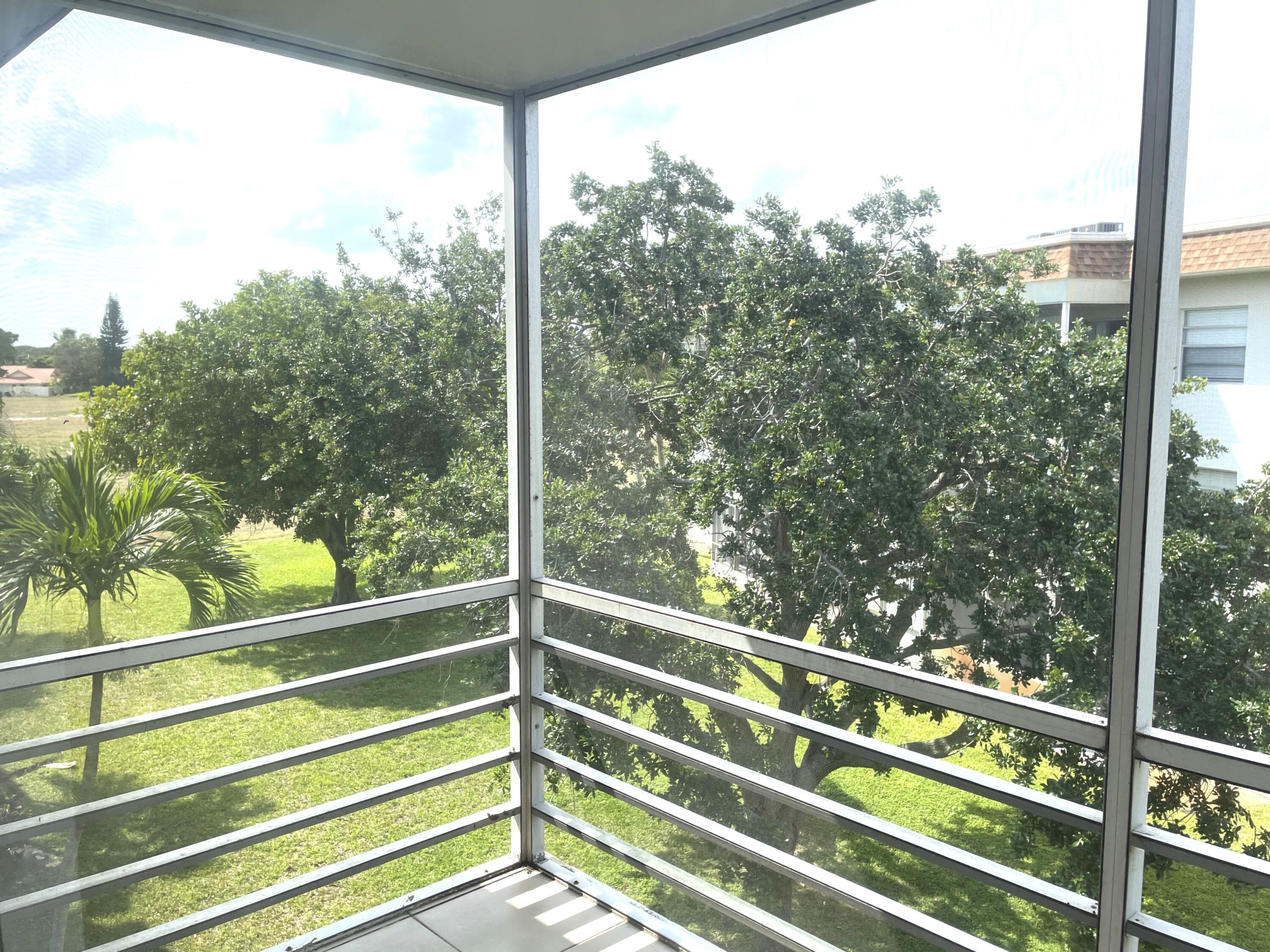 5501 Northwest 2nd Avenue, Unit 313 Boca Raton, FL 33487 - Photo 4 of 15 IMG_2398