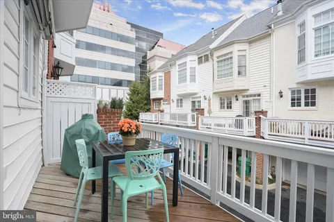$1,199,999 | 5350 43rd Street Northwest, Washington, DC 20015