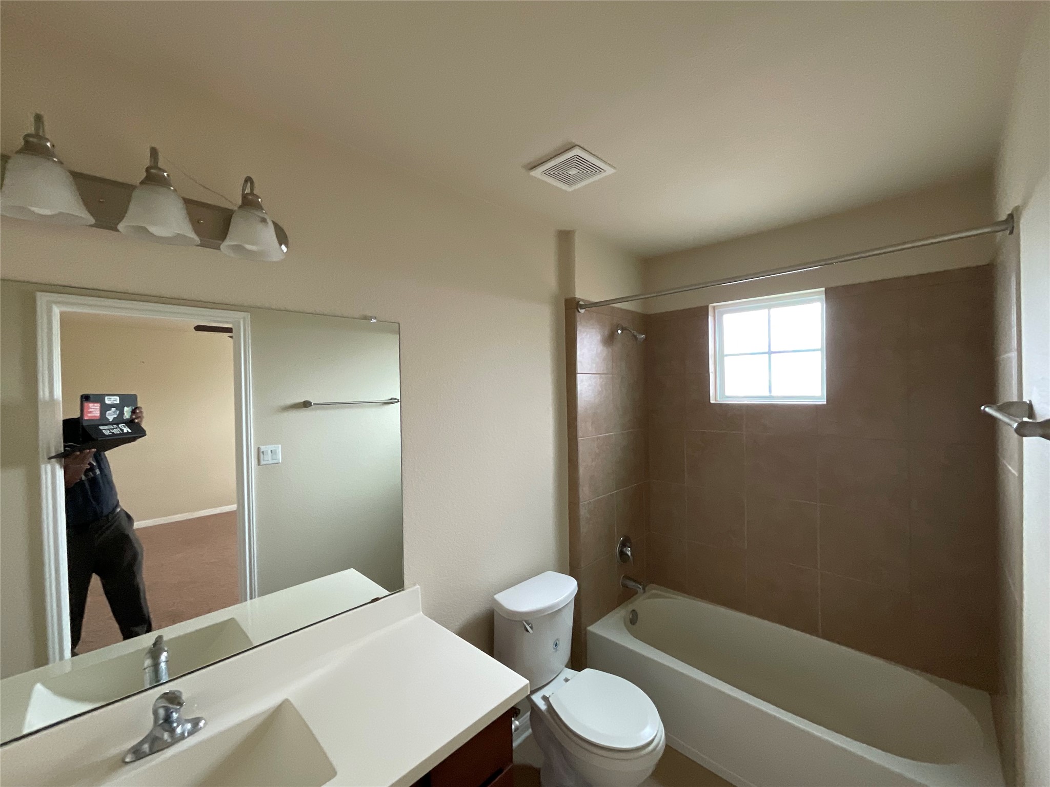 3451 Mayfield Ranch Boulevard, Unit 311 Round Rock, TX 78681 - Photo 24 of 29 Bathroom with vanity and shower / bathtub combination