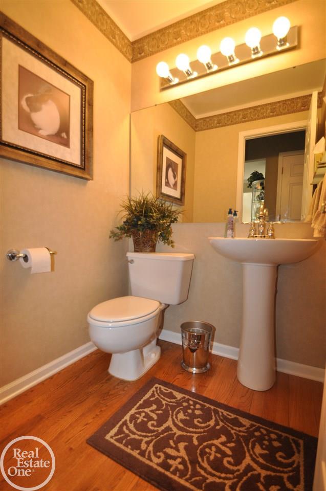 3295 Fulham Drive Rochester Hills, MI 48309 - Photo 10 of 27