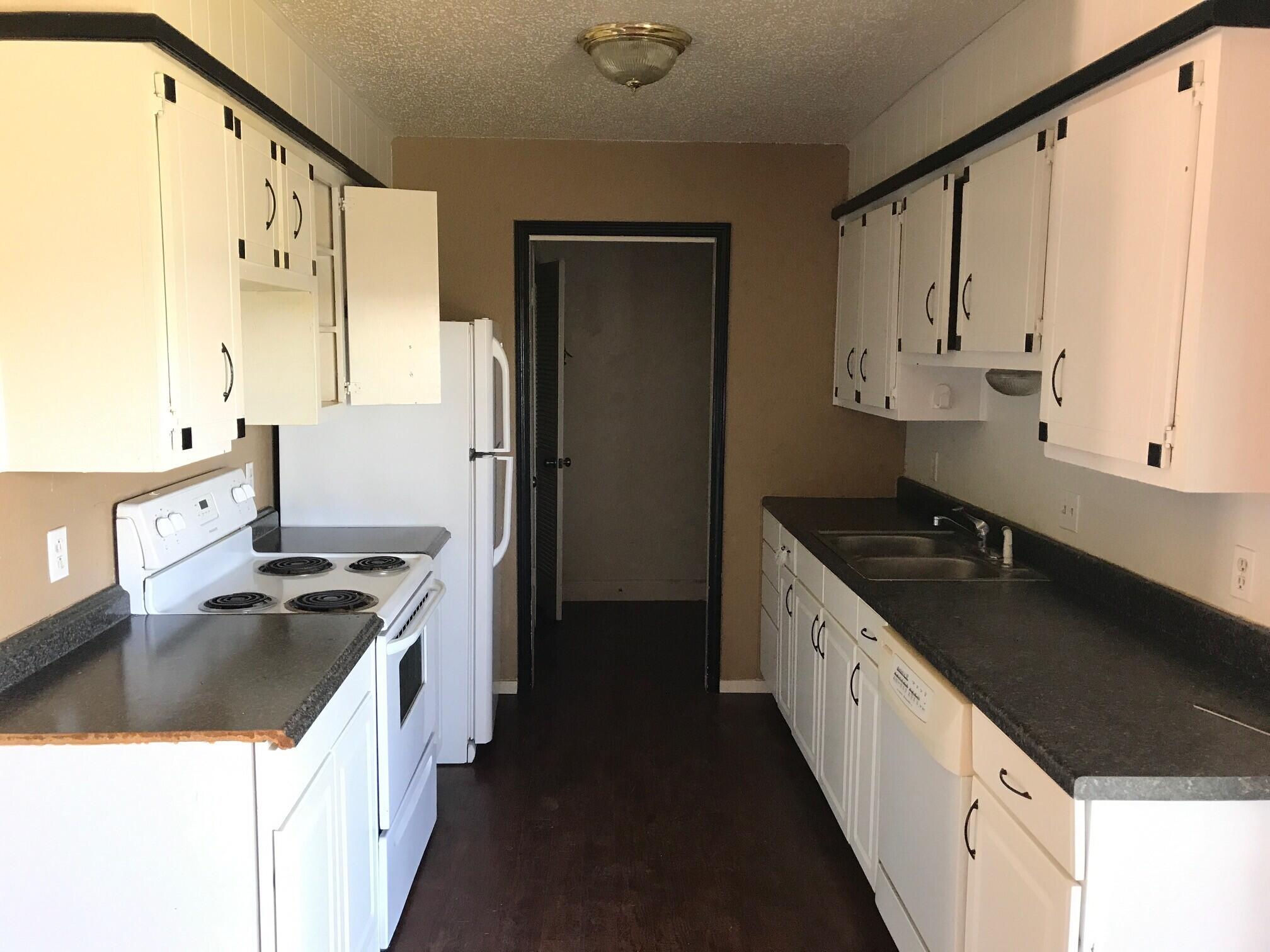 6316 27th Street Lubbock, TX 79407 - Photo 18 of 20 IMG_3566 (1)