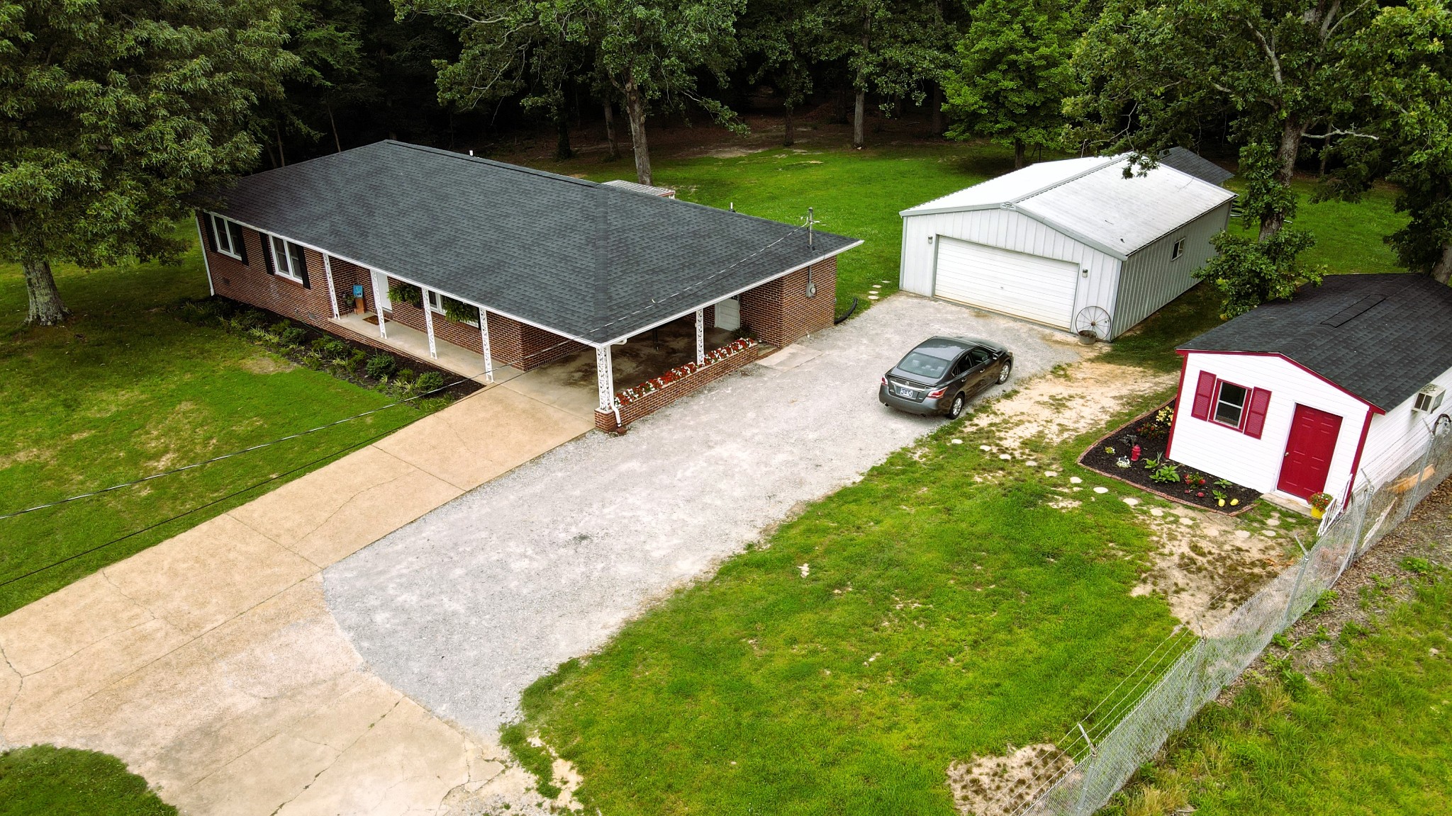 285 Birdsong Road Camden, TN 38320 - Photo 6 of 36 Gallery Image 6