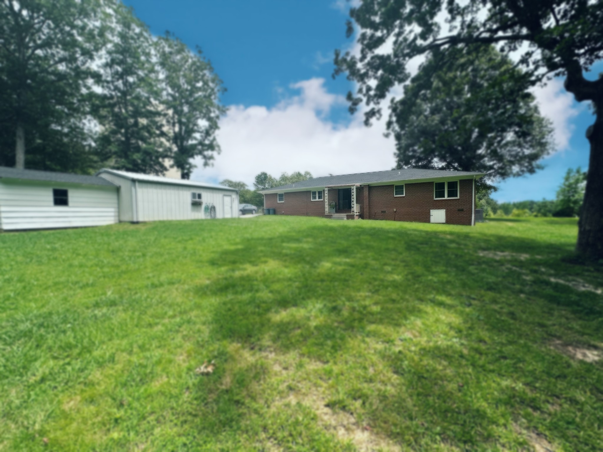 285 Birdsong Road Camden, TN 38320 - Photo 10 of 36 Gallery Image 10