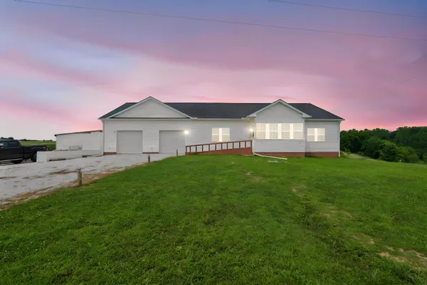 $454,000 | 43 Mt Zion Road Northwest, Lancaster, OH 43130