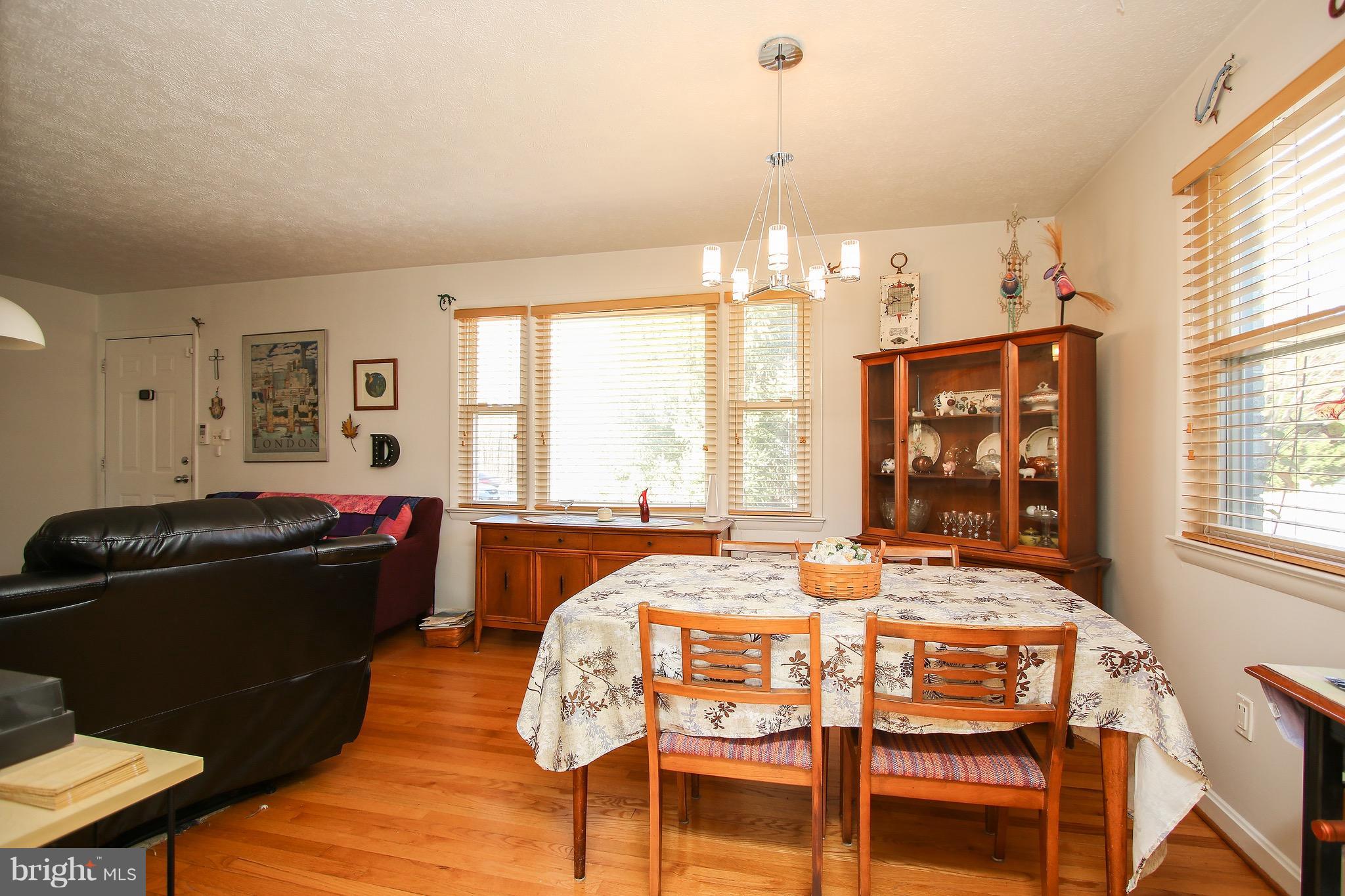 17131 Longdraft Road Gaithersburg, MD 20878 - Photo 11 of 30 Dining Room