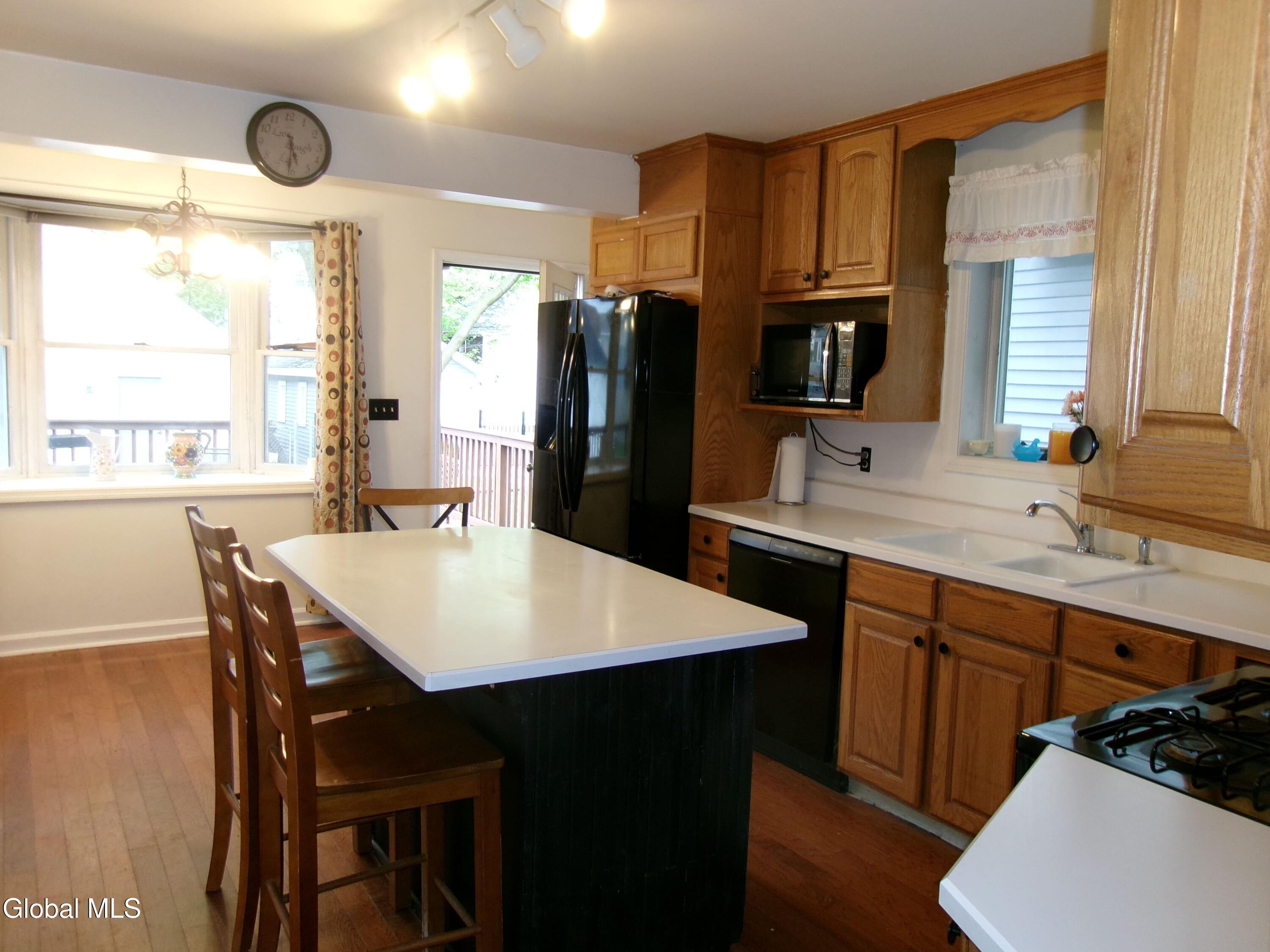 106 Vley Road Scotia, NY 12302 - Photo 15 of 53 15