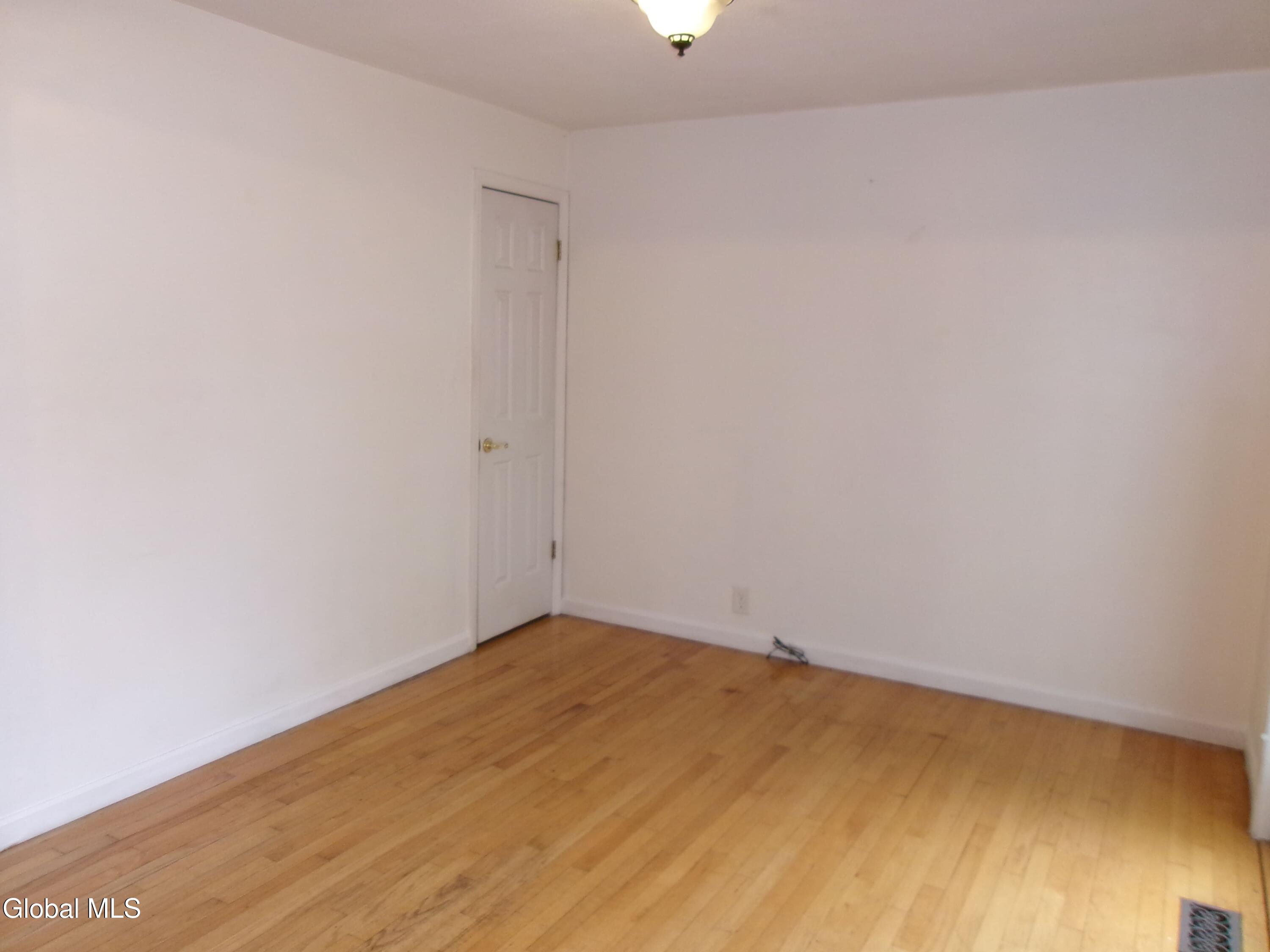 106 Vley Road Scotia, NY 12302 - Photo 21 of 53 21