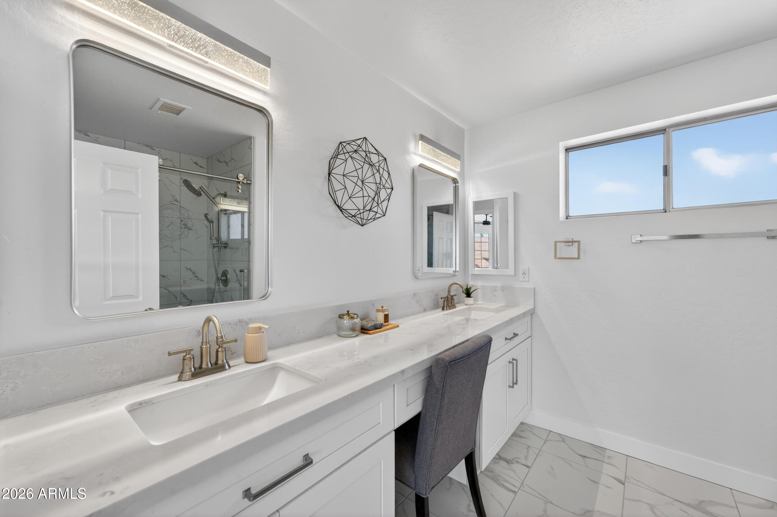 1422 East Mineral Road Gilbert, AZ 85234 - Photo 13 of 30
