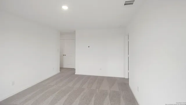 $1,595 | 14243 Enfield, San Antonio, TX 78245