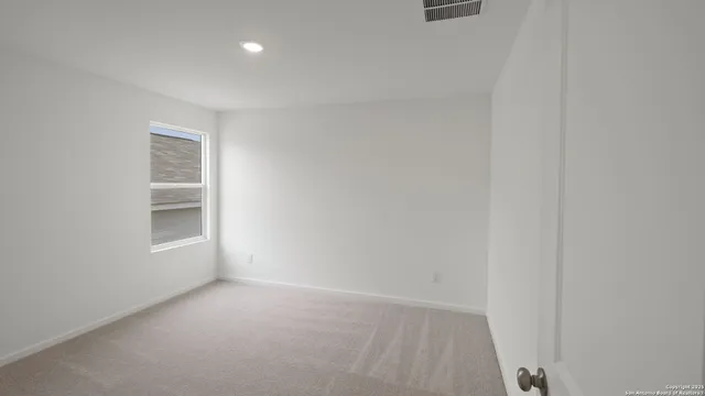 $1,595 | 14243 Enfield, San Antonio, TX 78245