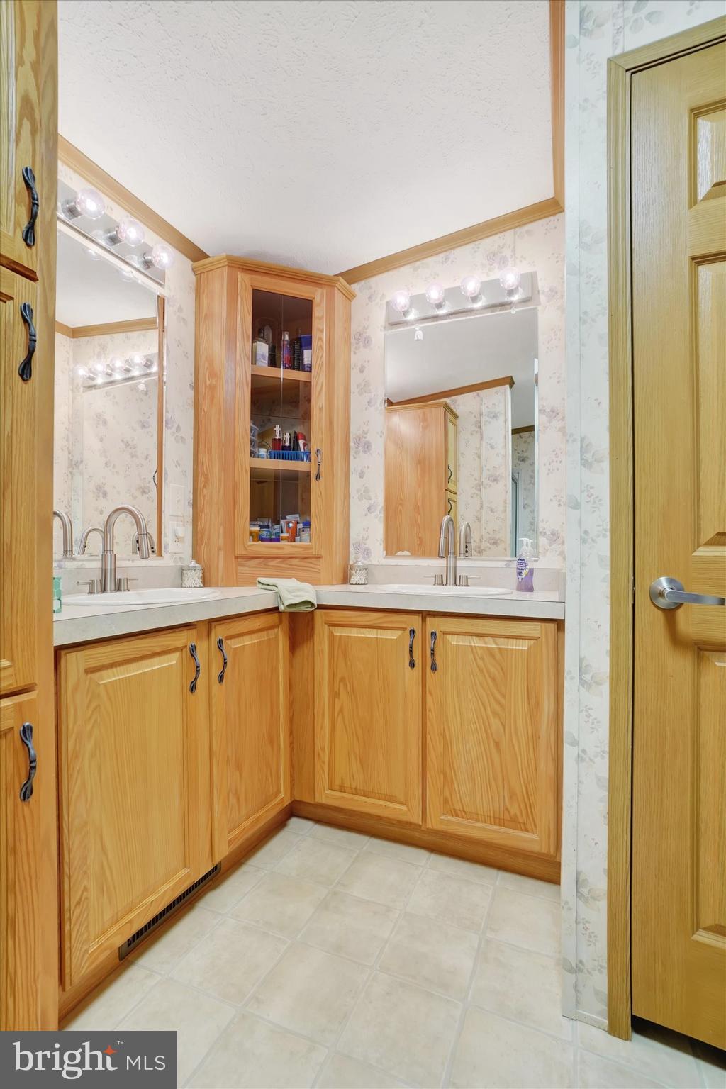 800 York Road, Unit 283 Dover, PA 17315 - Photo 21 of 27 Gallery Image 21