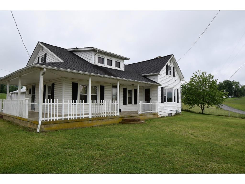 20 Carr Lane Fall Branch, TN 37656 - Photo 3 of 18 Photo 3