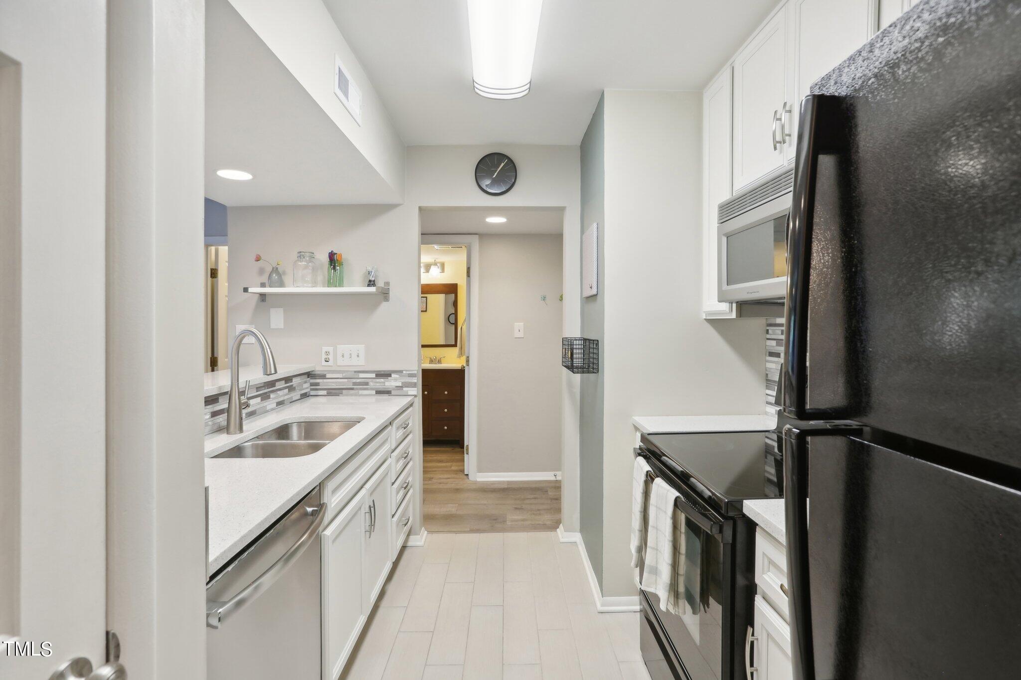 3805 Chimney Ridge Place, Unit 202 Durham, NC 27713 - Photo 7 of 19 Chimney Ridge Pl 202-008