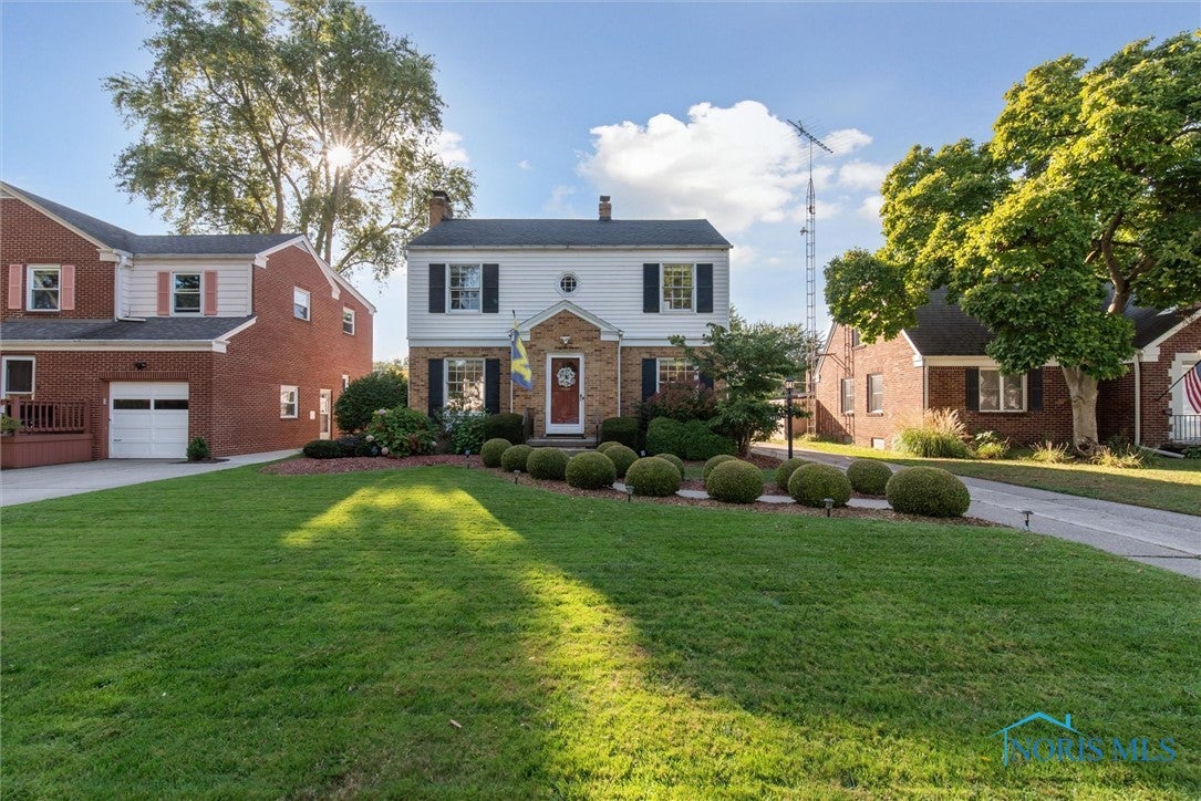 4211 Elmhurst Road Toledo, OH 43613 - Photo 4 of 46 Gallery Image 4