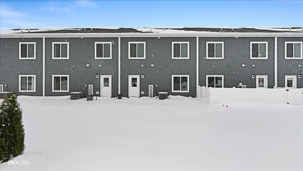 $343,500 | 1218 Gillespie Lane, Yorkville, IL 60560