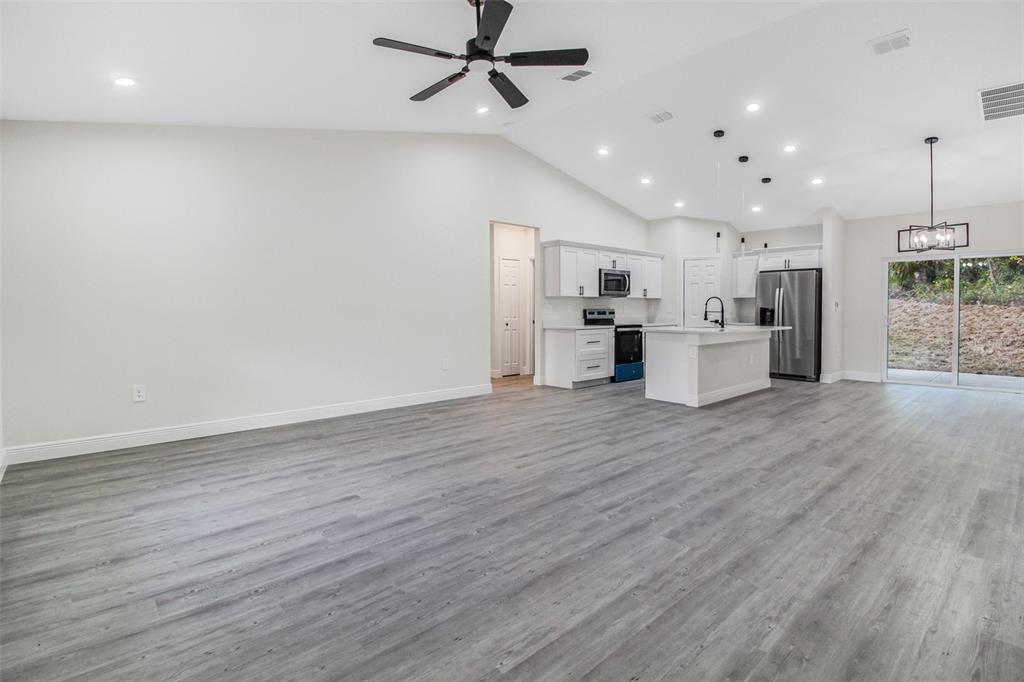 404 Ruby Avenue DeLand, FL 32724 - Photo 3 of 25