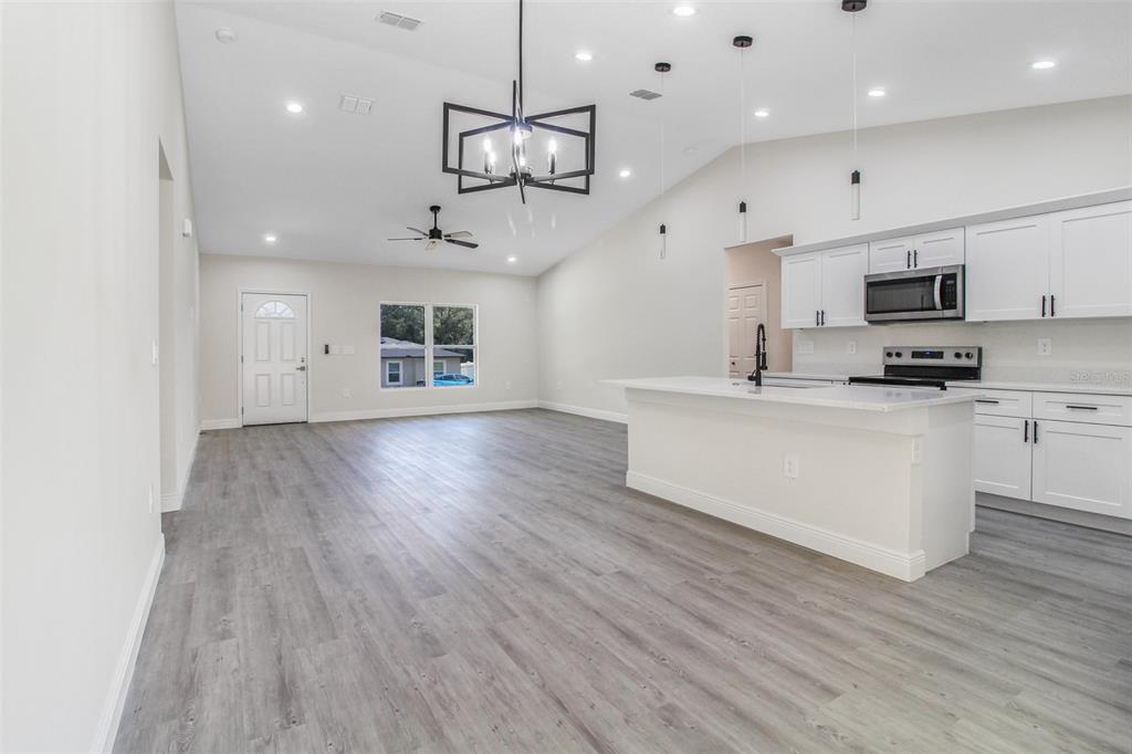 404 Ruby Avenue DeLand, FL 32724 - Photo 6 of 25