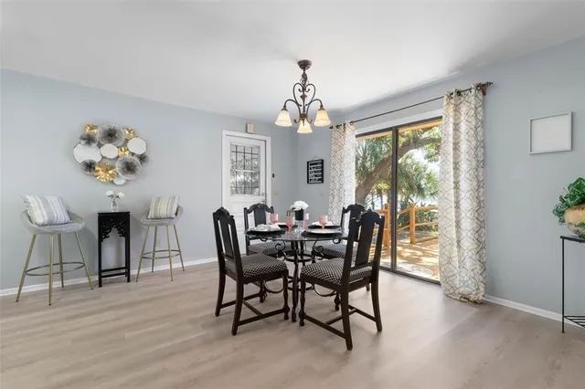 a view of a window in a room