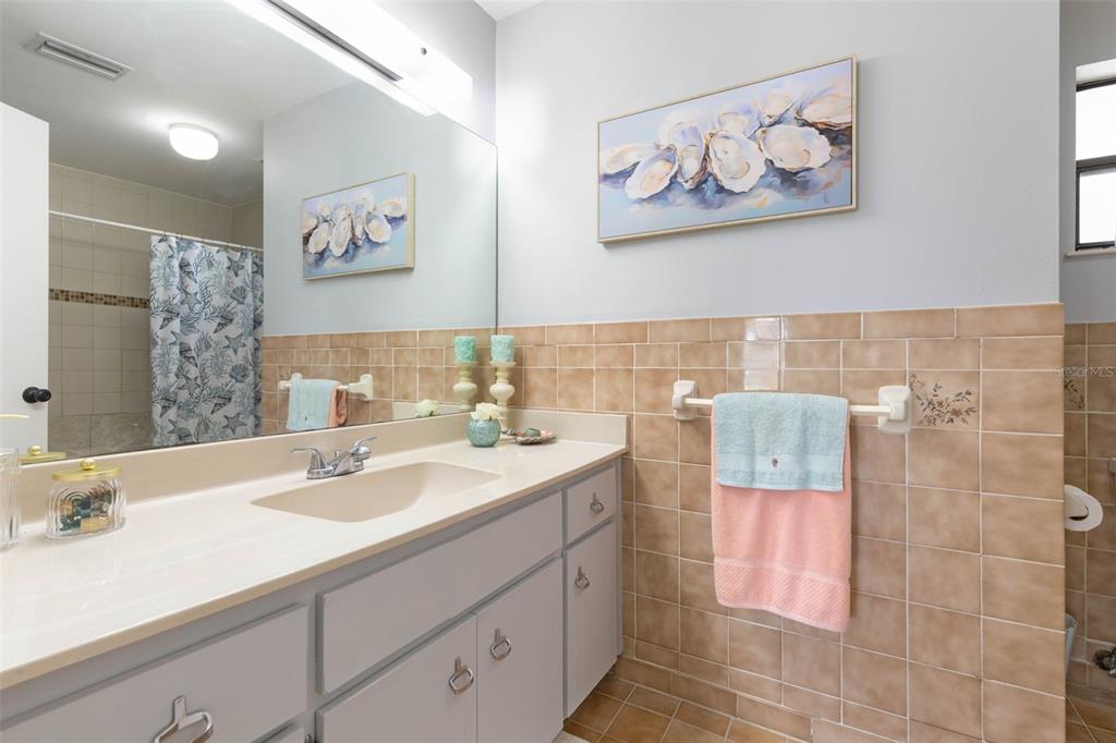 2260 John Anderson Drive Ormond Beach, FL 32176 - Photo 37 of 84