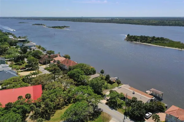 $999,000 | 2260 John Anderson Drive, Ormond Beach, FL 32176