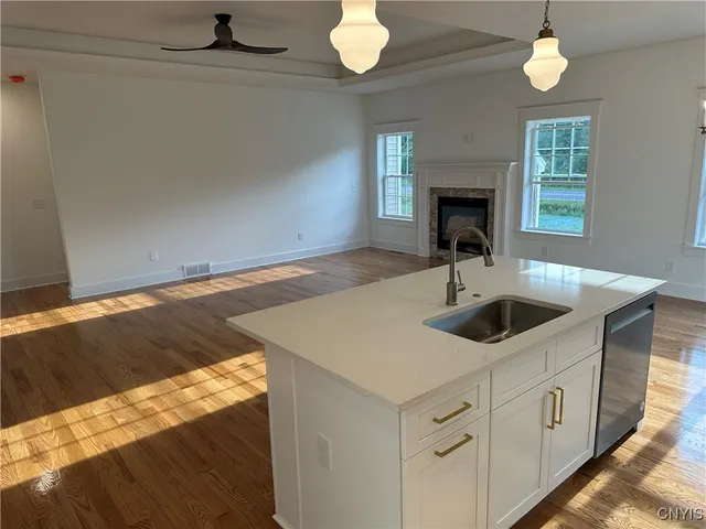 $499,275 | 8540 Angus Path, Cicero, NY 13039