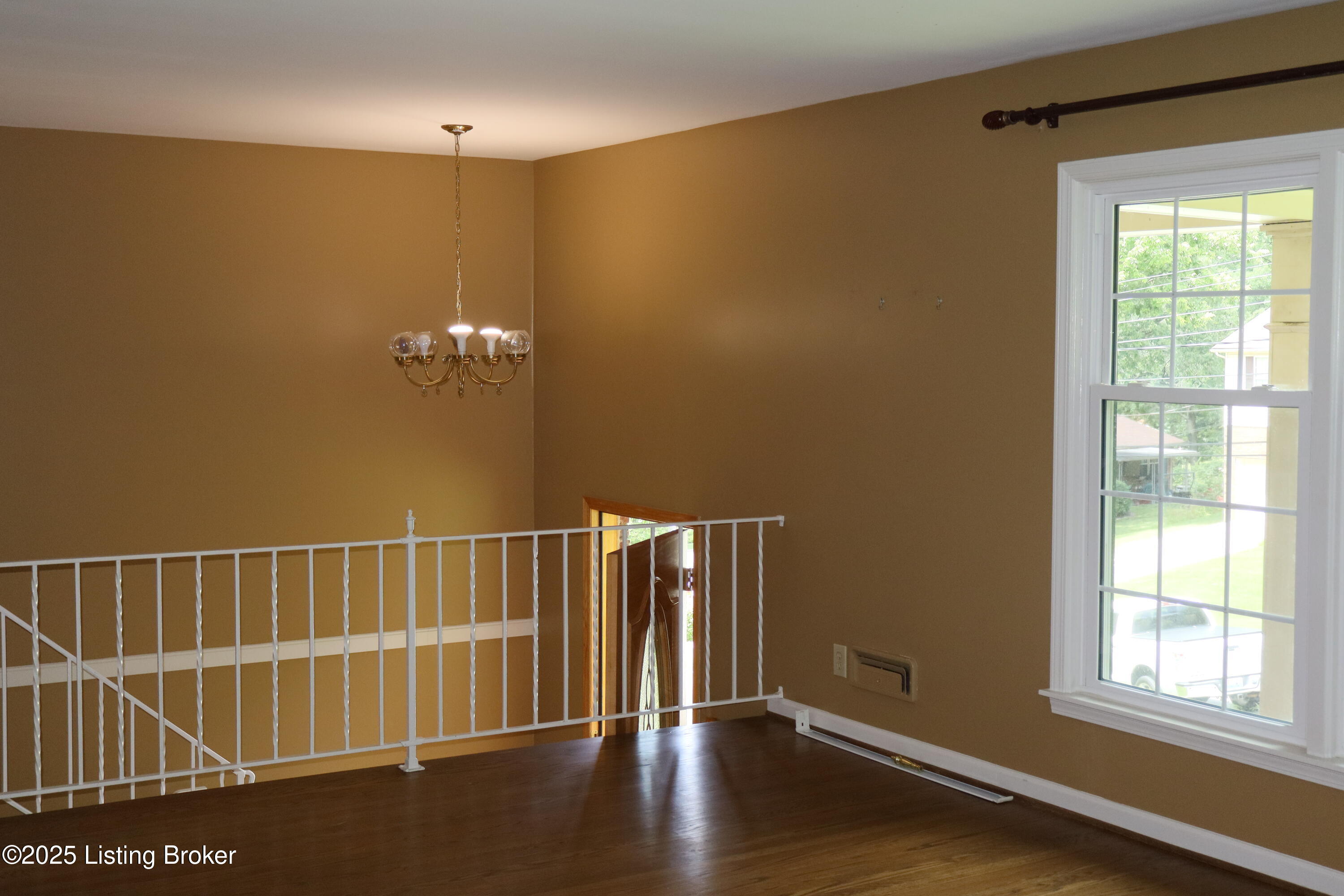 502 Hill Ridge Road Louisville, KY 40214 - Photo 13 of 45 IMG_0409