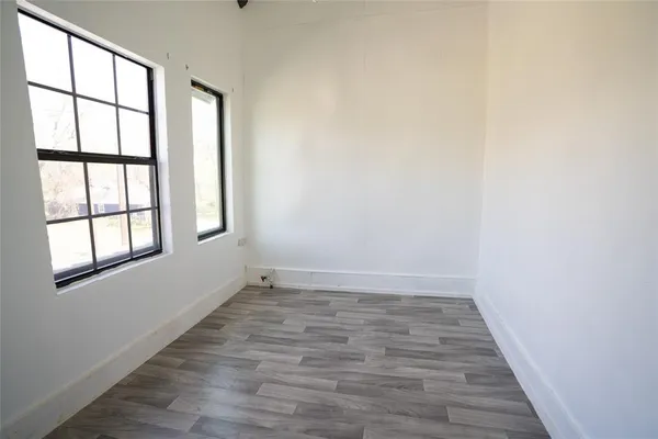 $255,000 | 631 West Austin Street, Paris, TX 75460