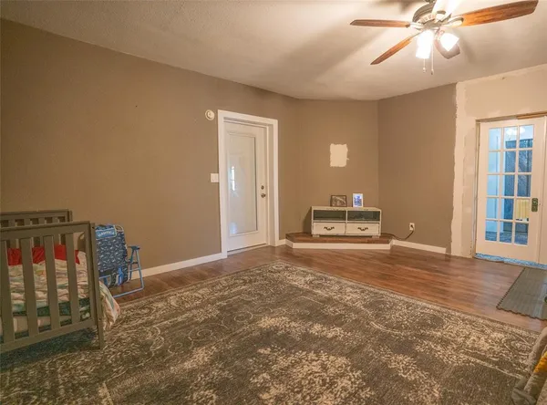 $255,000 | 631 West Austin Street, Paris, TX 75460
