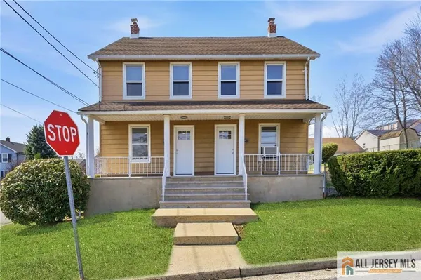 $2,700 | 103 South Greasheimer Street, Manville, NJ 08835