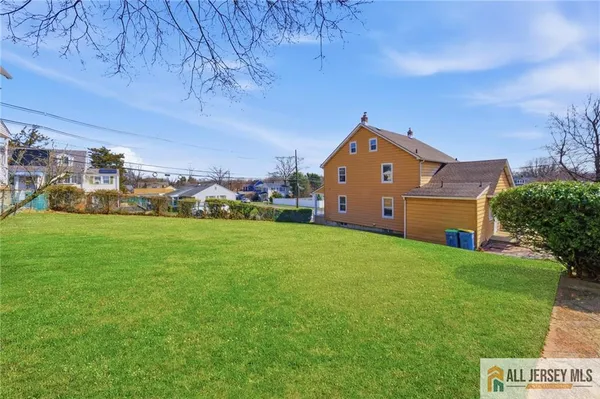 $2,700 | 103 South Greasheimer Street, Manville, NJ 08835