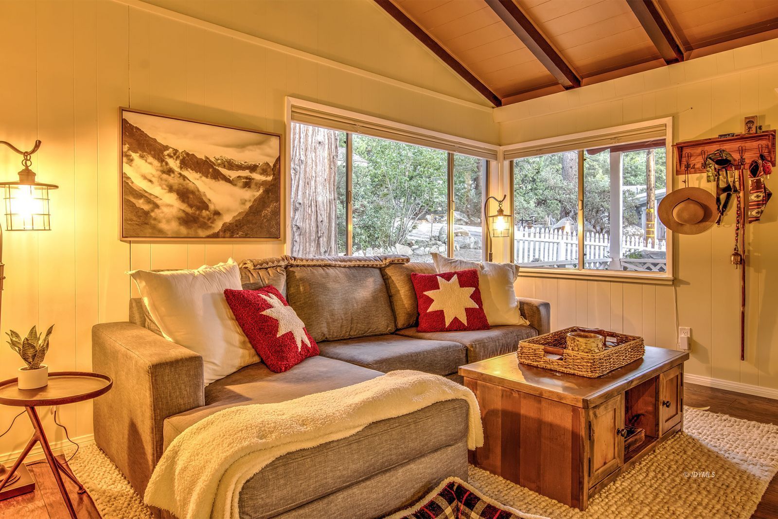 25005 Rim Rock Road Idyllwild, CA 92549 - Photo 16 of 48 Untitled