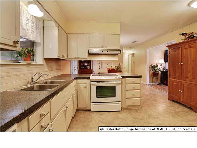 1873 Potwin Drive Baton Rouge, LA 70810 - Photo 1 of 11