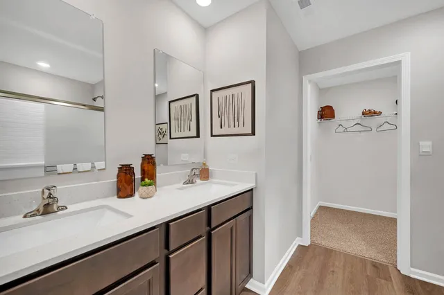 $386,990 | 601 Adirondack Court, Joliet, IL 60421