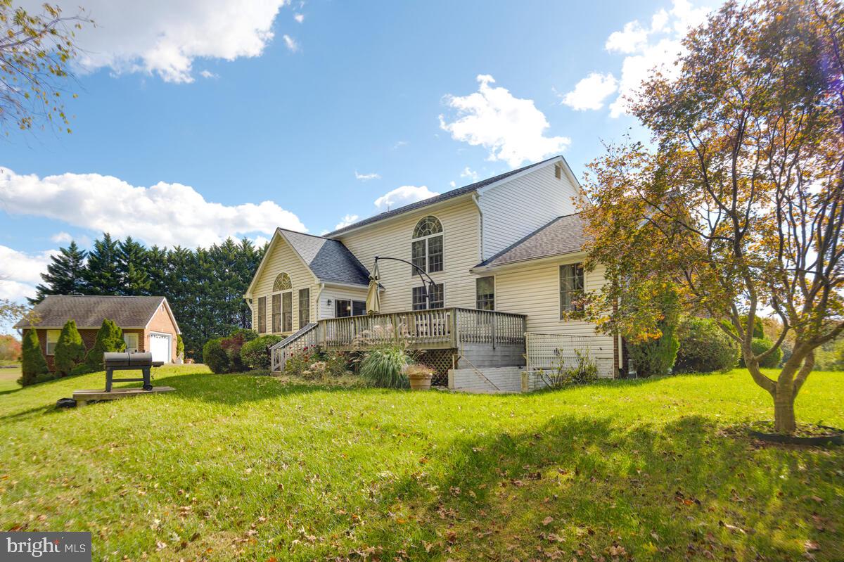 215 Hoile Lane Huntingtown, MD 20639 - Photo 6 of 52 a front view of house with yard and green space
