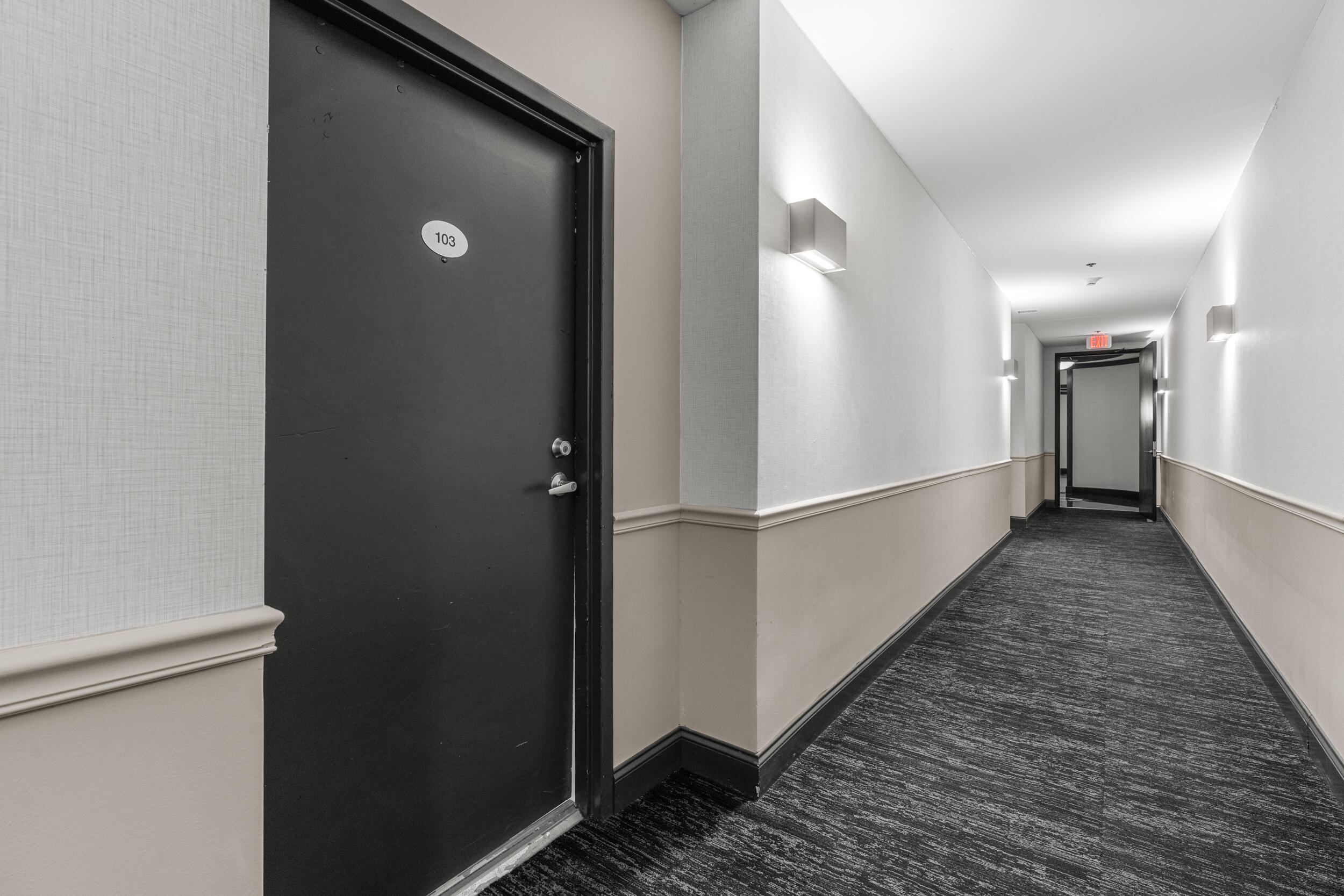 250 East Harbortown Drive, Unit 103 Detroit, MI 48207 - Photo 7 of 25 041