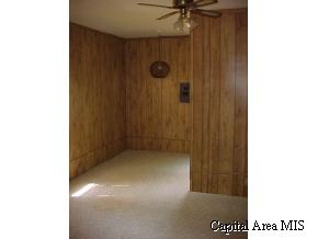 227 West Calhoun Avenue Springfield, IL 62702 - Photo 8 of 9