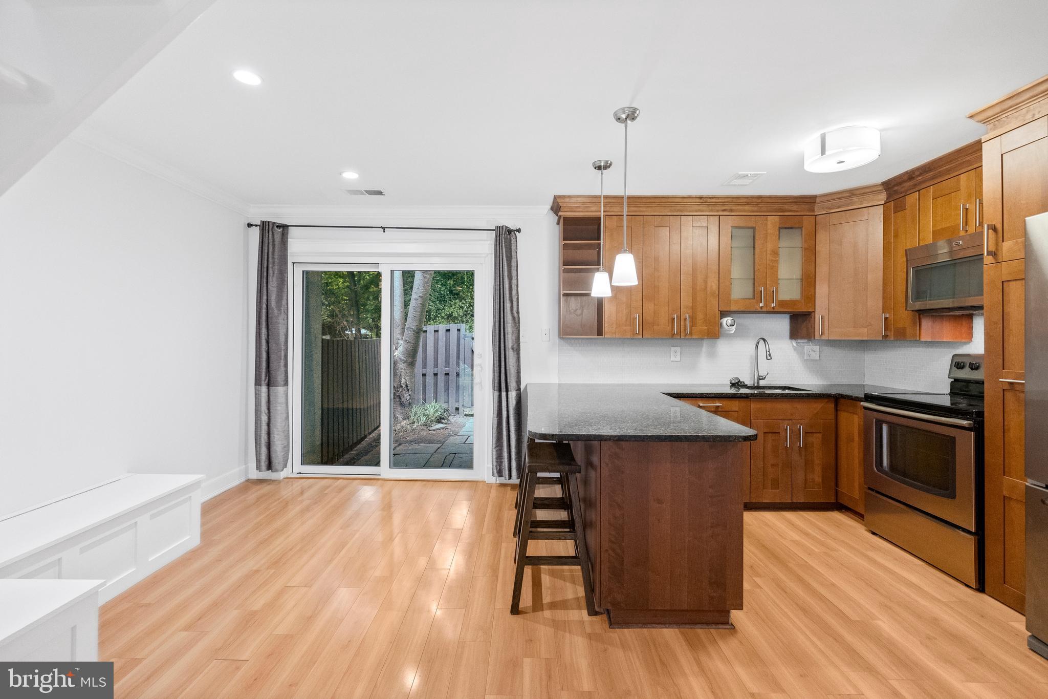 2248 Coppersmith Square Reston, VA 20191 - Photo 8 of 29 Gallery Image 8