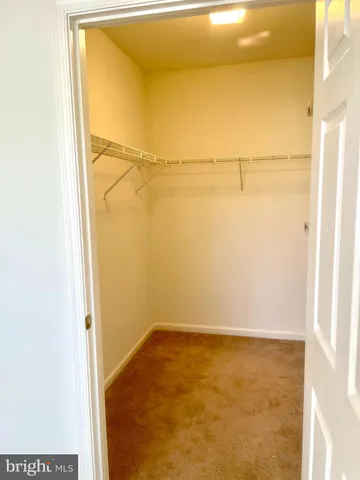 $1,995 | 20292 Beechwood Terrace, Unit 201, Ashburn, VA 20147