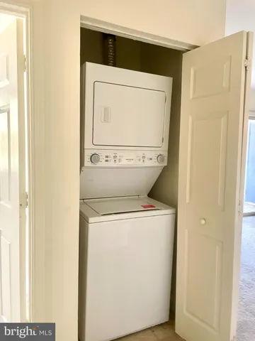 $1,995 | 20292 Beechwood Terrace, Unit 201, Ashburn, VA 20147