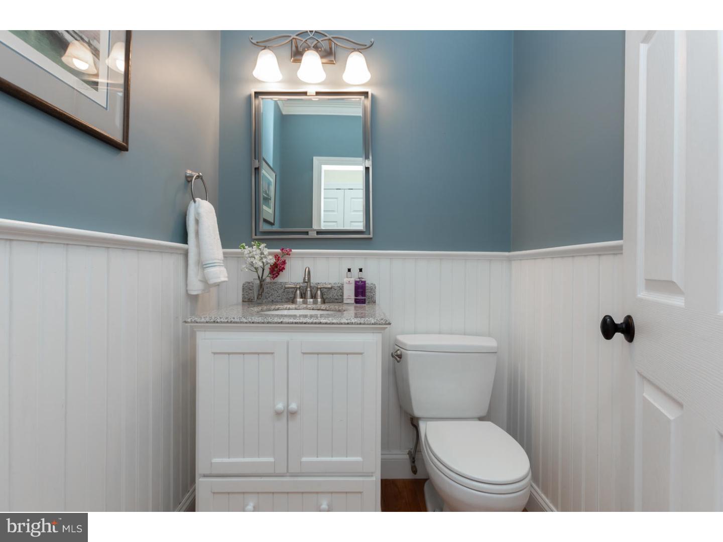 307 Dorset Road Devon, PA 19333 - Photo 11 of 23 Half Bath