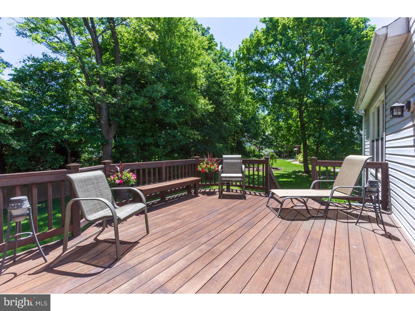 307 Dorset Road Devon, PA 19333 - Photo 21 of 23 Deck