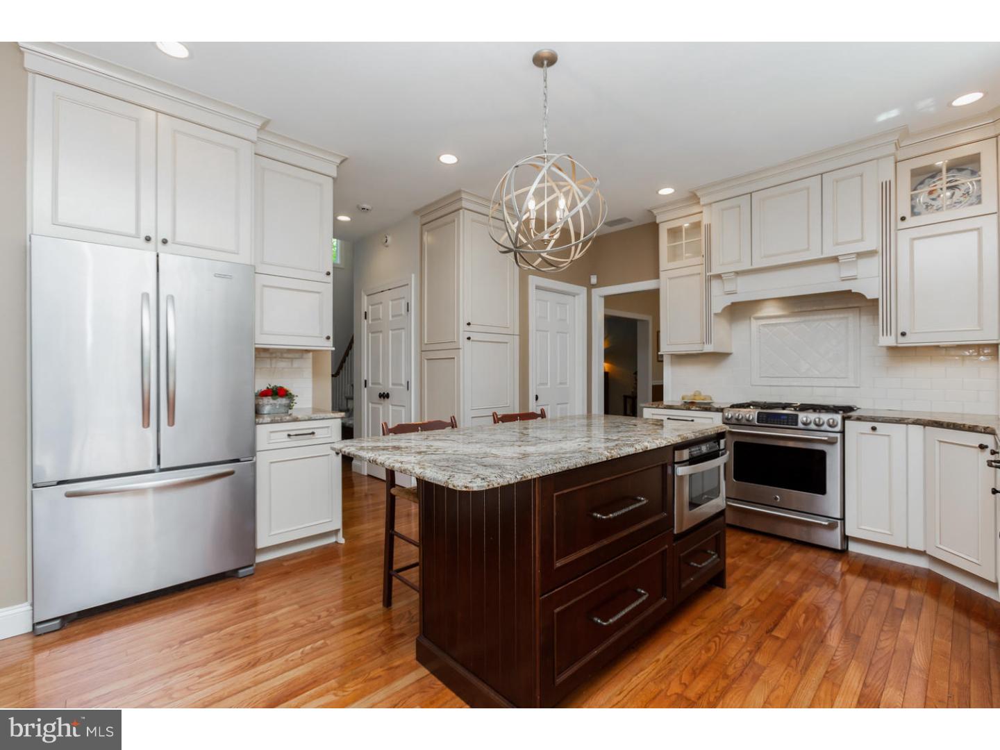 307 Dorset Road Devon, PA 19333 - Photo 8 of 23 Kitchen