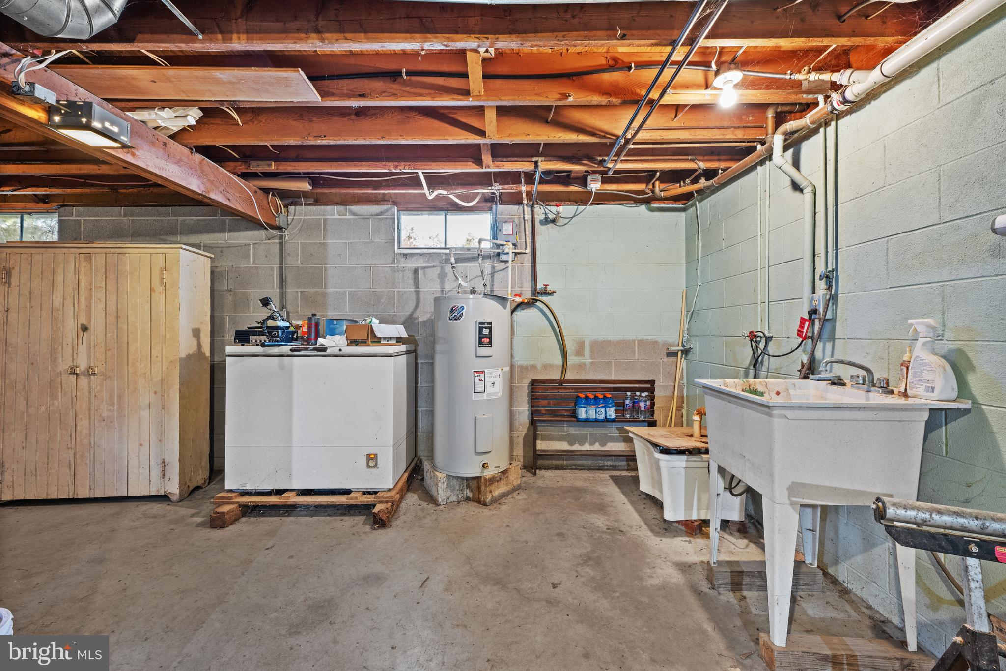 291 Acton Station Road Salem, NJ 08079 - Photo 42 of 45 a view of storage and utility room