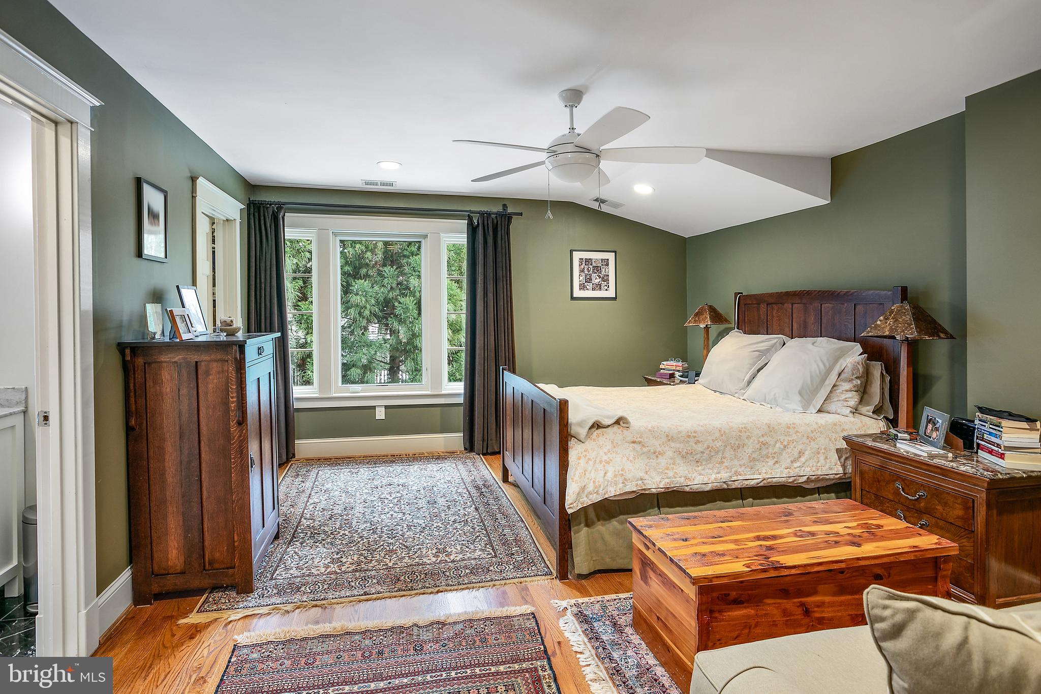 2800 Greenvale Street Chevy Chase, MD 20815 - Photo 31 of 77 Primary Bedroom