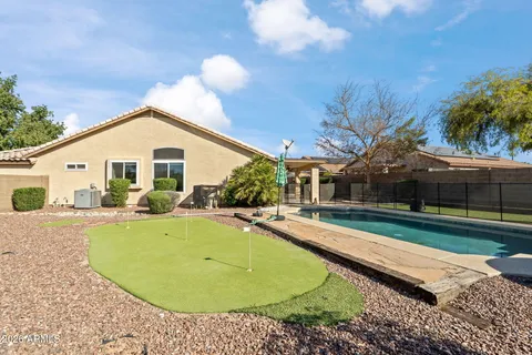 $645,000 | 389 East Arabian Drive, Gilbert, AZ 85296