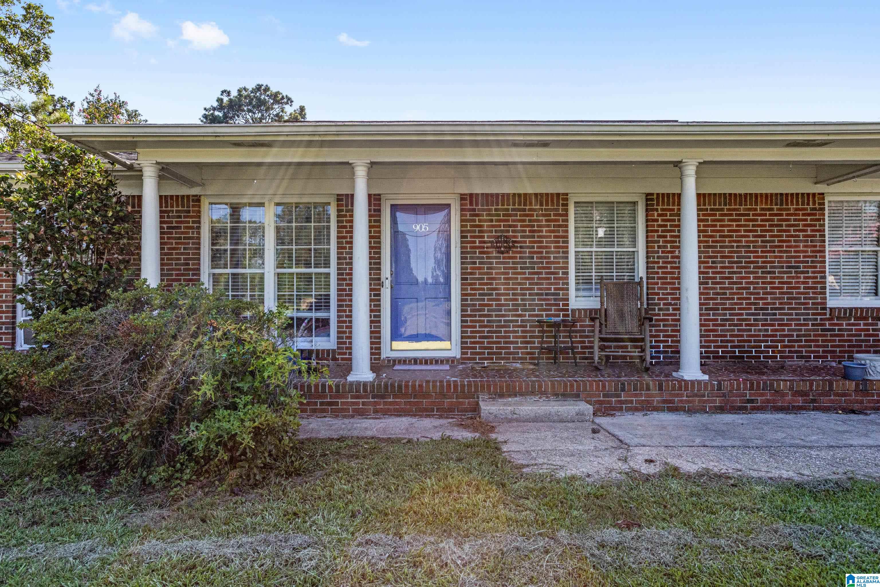 905 Lay Dam Road Clanton, AL 35045 - Photo 2 of 32