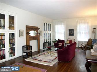 1727 Pine Street Philadelphia, PA 19103 - Photo 4 of 8 Living Room