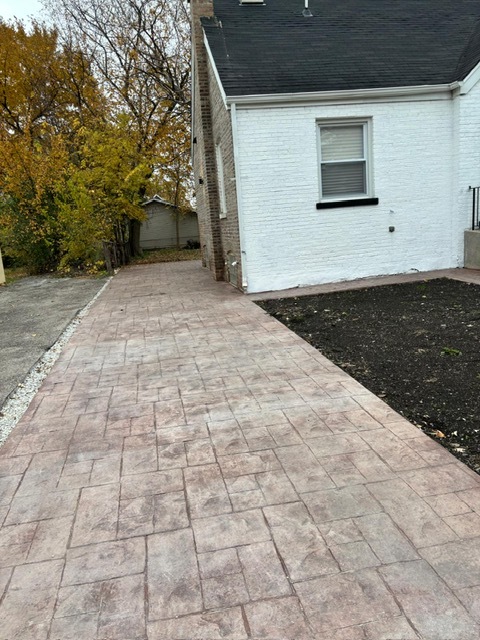 14609 Justine Street Harvey, IL 60426 - Photo 2 of 33 a view of outdoor space