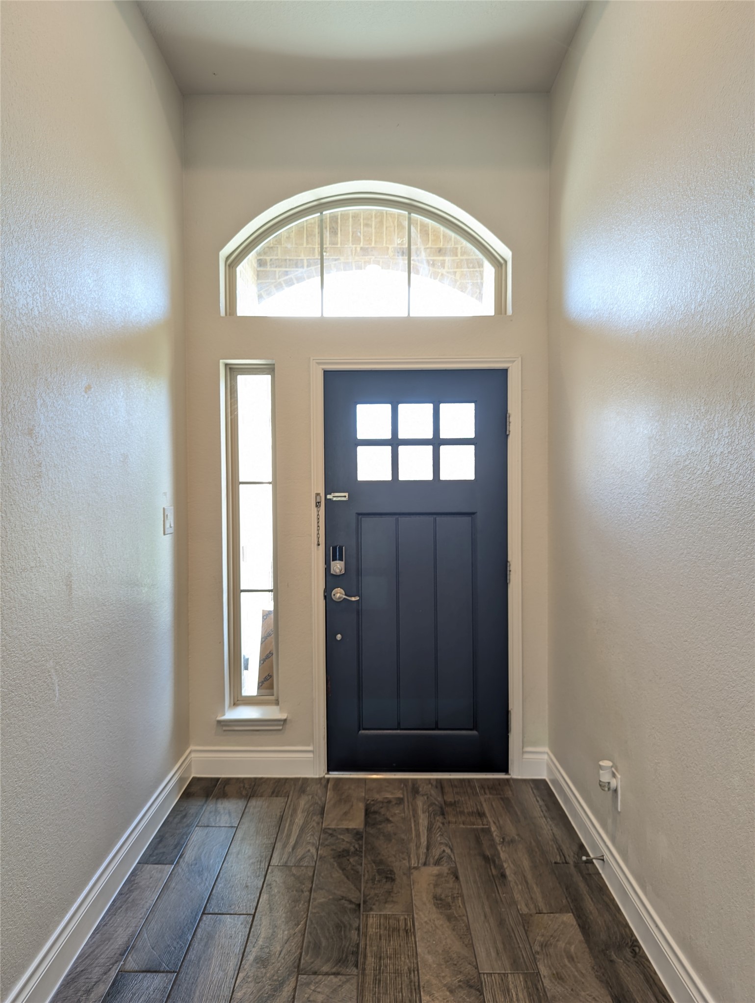 2043 Blackhawk Ridge Lane Manvel, TX 77578 - Photo 2 of 45
