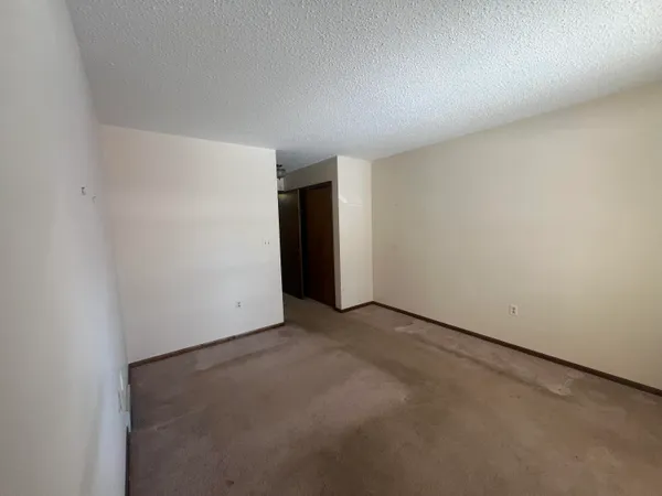 $299,000 | 2253 Edington Drive Southeast, Grand Rapids, MI 49508